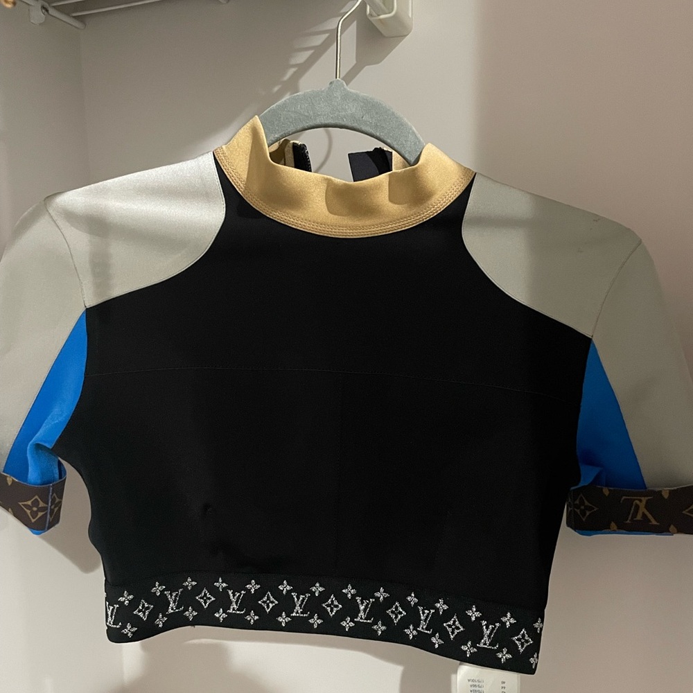 Louis Vuitton - LV Short Sleeve Crop Top